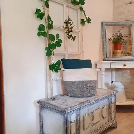 La Fontenelle Meuble T2 * Sainte-Severe